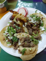 Taquería Juan food