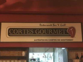 Cortes Gourmet food