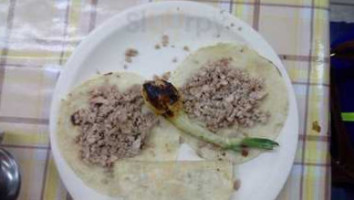 Tacos Tomás food