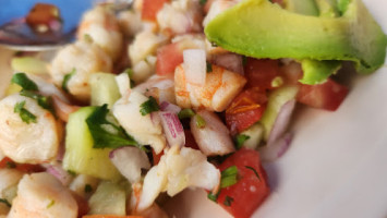 Mariscos Las Hamacas food