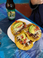 Tacos Y Cocteles El Bony inside