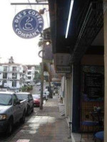 Dee's Coffee Company, México inside