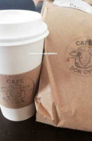 Café Don Oveja food