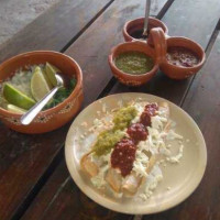 Barbacoa En Playa Del Carmen food