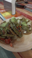 Tacos “el Güero” food