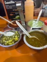 Taqueria Los Fundadores food