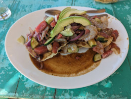 Tunabreak Playa Del Borrego food