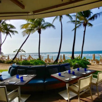 Encanto Beach Club And Grill Dorado Beach Resort Club food