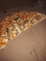 Pizza De Prizza food