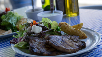 Agios Aggelos food