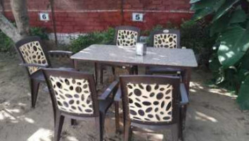 Funky Monkey Cafe food