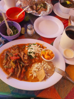 Restaurant el montalayo food