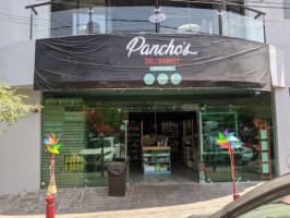 Pancho's Deli Market outside