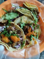 Tacos La Güera food