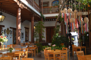 Casa Del Naranjo inside