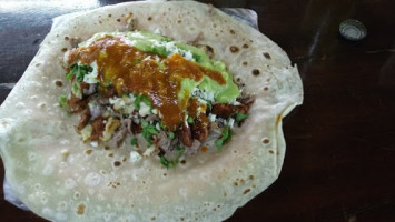 Tacos El Javi inside