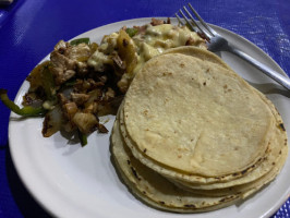 Autenticos Tacos Al Pastor, México food