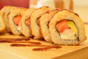 Sushi Ross food