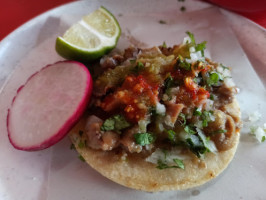 Taqueria El Pariente food