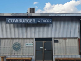 Hamburgesas Los Güeritos food