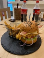 Wow Burger food