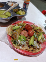 Taqueria Los Abuelos food