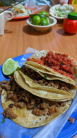 Los Super Tacos food