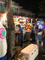 Yum Street Food Taco Place “el Tio” food