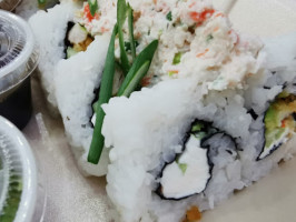 Oshiro Sushi food