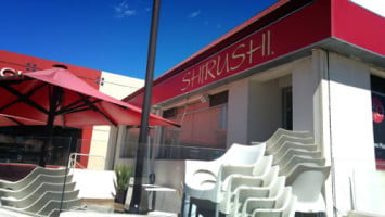 Shirushi outside