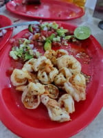 Mariscos Fichin food