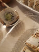 Sushi El Lago food