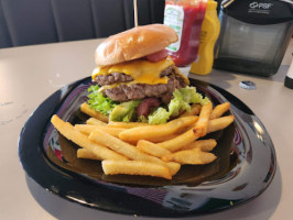 Freeway Burgers food