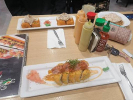 Shirami Sushi food
