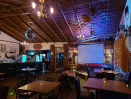 Rockefort's Pub inside