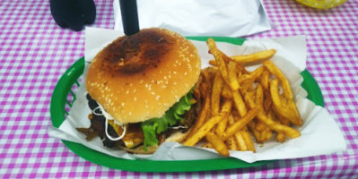 Chiliburguer's food