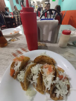 Tacos Alex Sabinas food