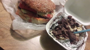 Dheli Burgers food