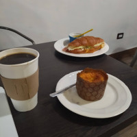 Usual Y Casual Café food