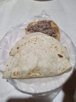 Tacos Mazatlán inside