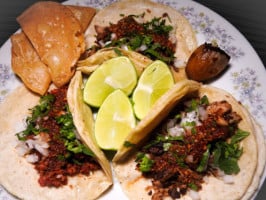 Tacos Cadenas food