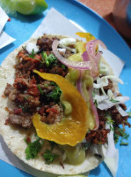 Tacos Don Benja food
