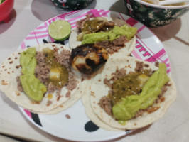 Tacos El Perico food