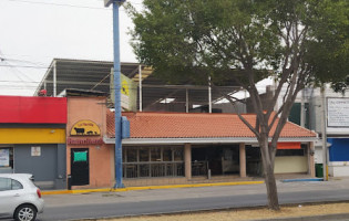 La Parrilla Ranchera outside