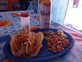 Tacos Borrachos El PelÓn food
