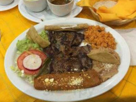La Chata De Guadalajara food
