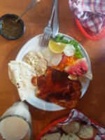 Lupos Cafe food