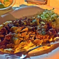 El Taco Arabe Guilos food