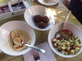 Balkan, Galeria-bistro food