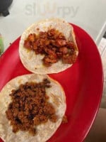 Tacos Guss inside